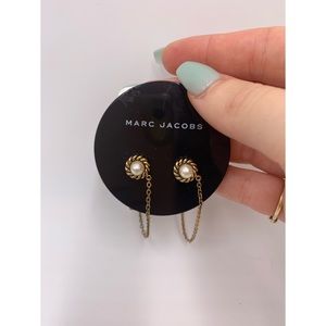 Marc Jacobs Gold Chain and Pearl Stud Earrings